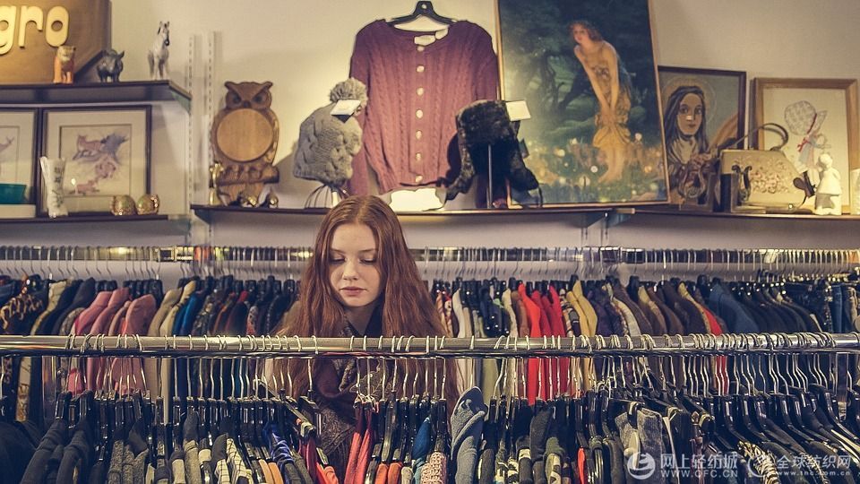 美國(guó)將推遲對(duì)中國(guó)服裝征收10%關(guān)稅，穿衣關(guān)乎民生，加稅對(duì)誰(shuí)都不好(圖1)
